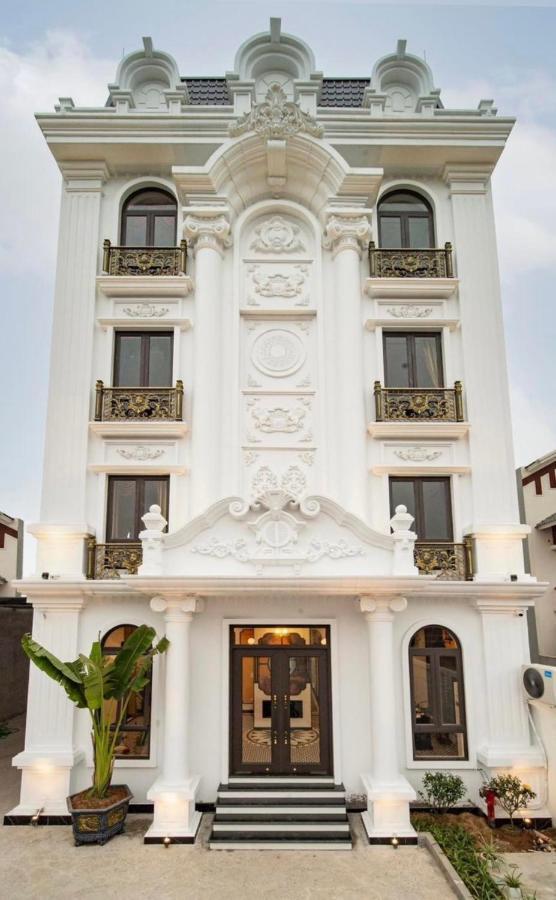 Lake Hotel Soc Son ハノイ市 エクステリア 写真